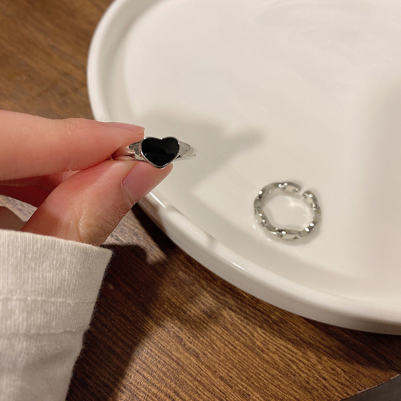 Kaunis Sormus ainutlaatuisella tyylillä