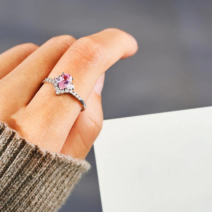 Hurmaava Sormus jokaiseen tilaisuuteen