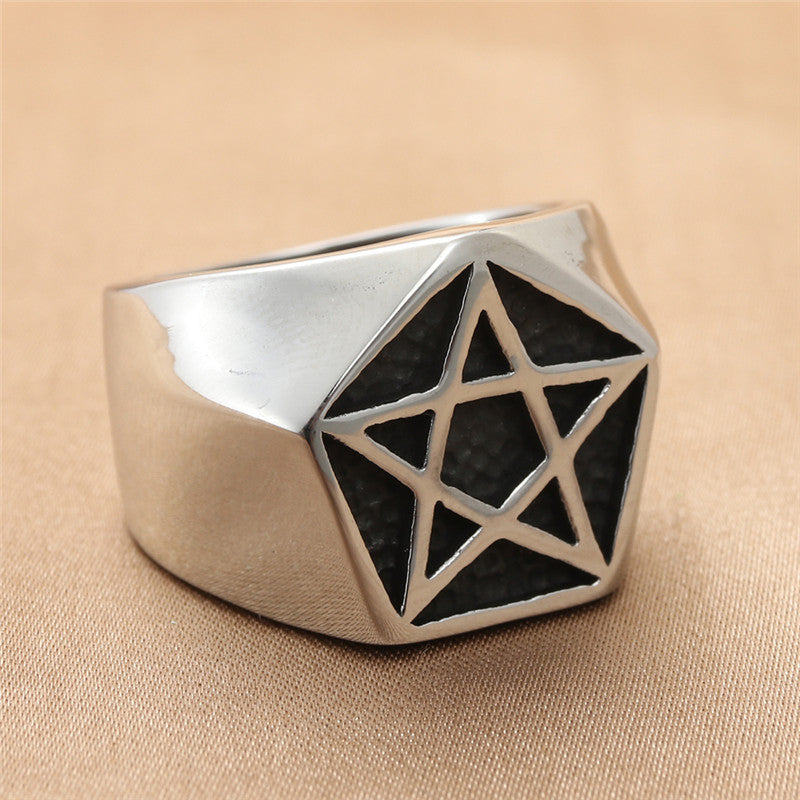 Romanttinen Sormus erityisiin hetkiin