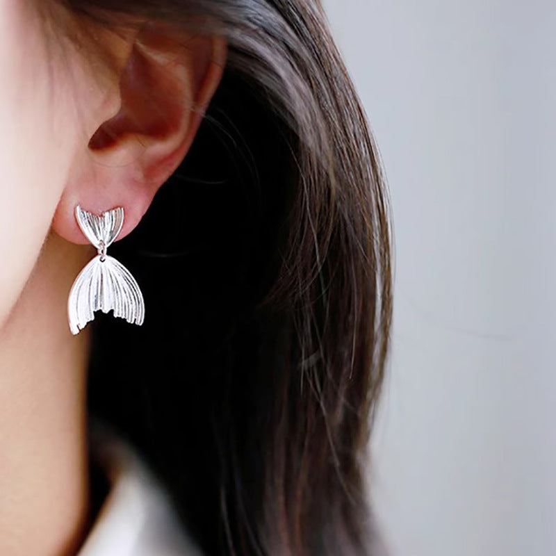 Klassinen Korvarengas ajattomalla viehätyksellä