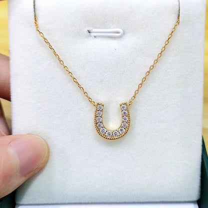 Klassinen Kulta Kaulakoru ajattomalla viehätyksellä