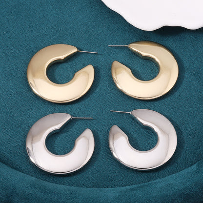 Elegantti Korvarengas jokaiseen tilaisuuteen