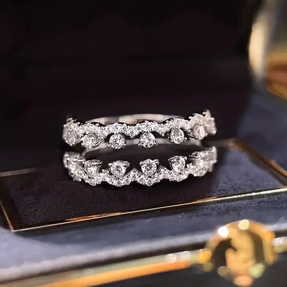 Elegantti Sormus jokaiseen tilaisuuteen