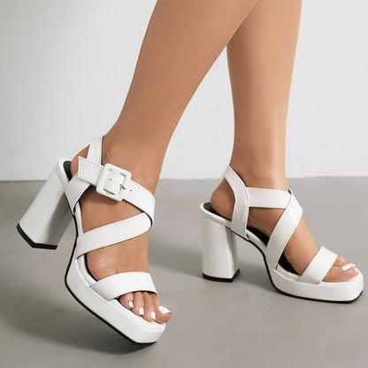 Tyylikeät Ortopediset Sandaalit Jokaiseen Tilaisuuteen