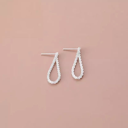 Käsintehty vintage Korvarengas