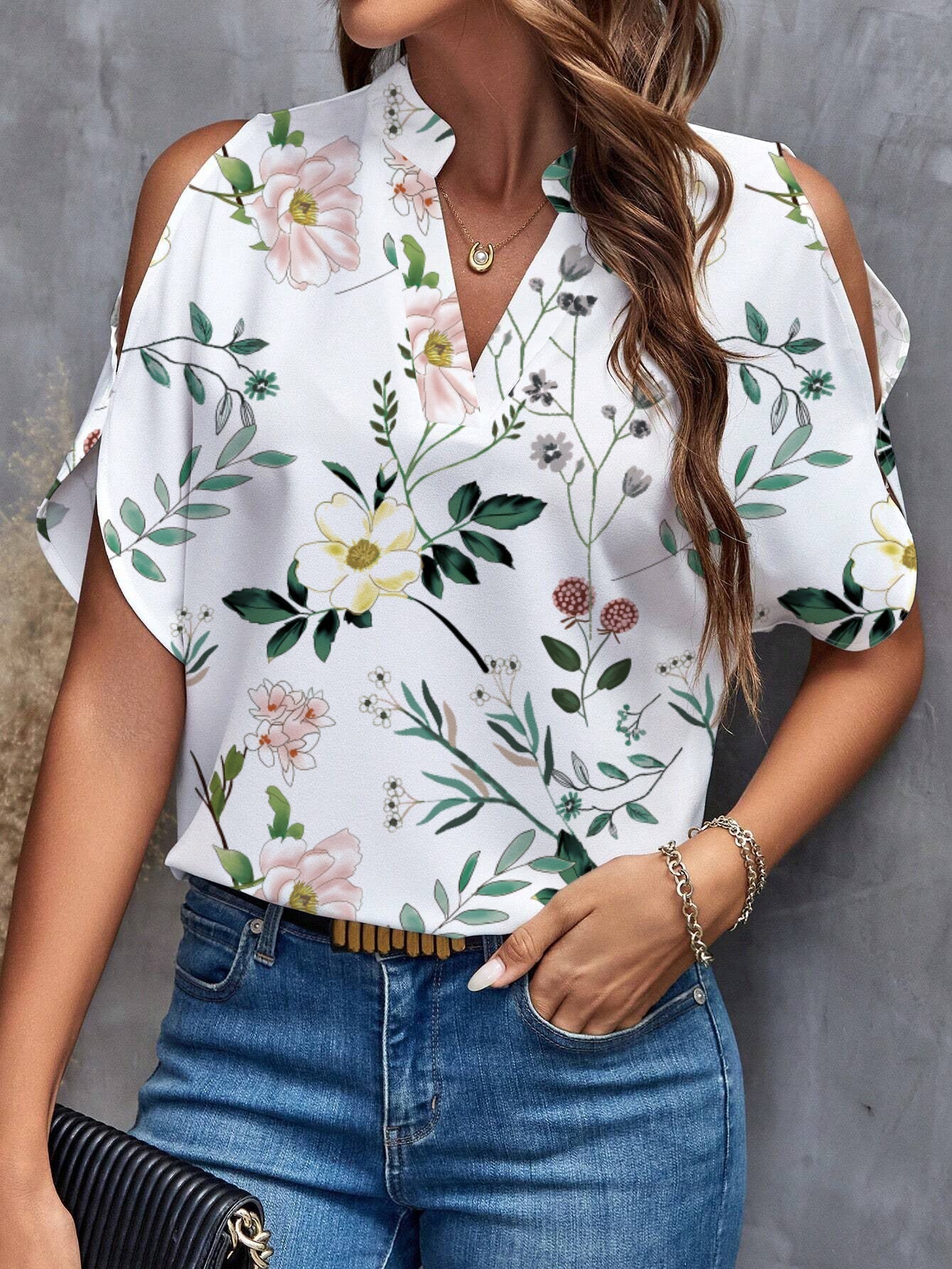 Classic Vintage & Enduringly Stylish Blouse