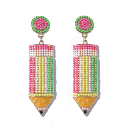 Kaunis Korvarengas ainutlaatuisella tyylillä