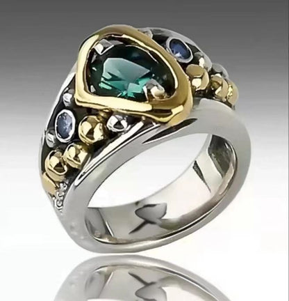 Romanttinen Sormus erityisiin hetkiin