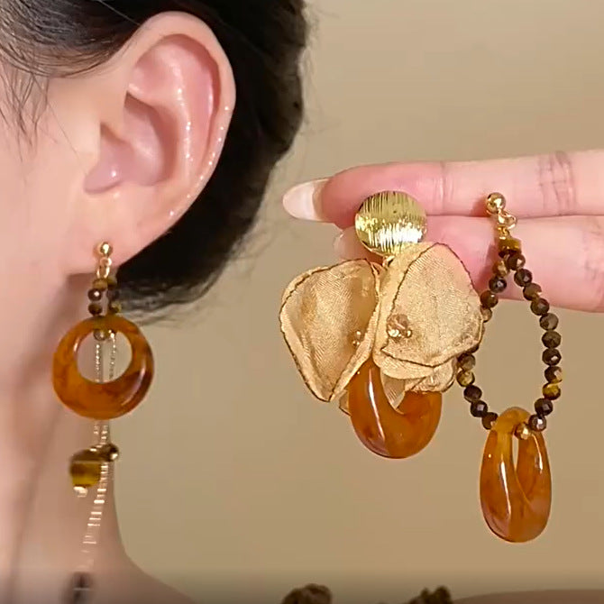 Käsintehty vintage Korvarengas