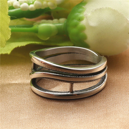 Kaunis Sormus ainutlaatuisella tyylillä