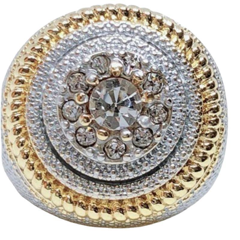 Elegantti Sormus jokaiseen tilaisuuteen