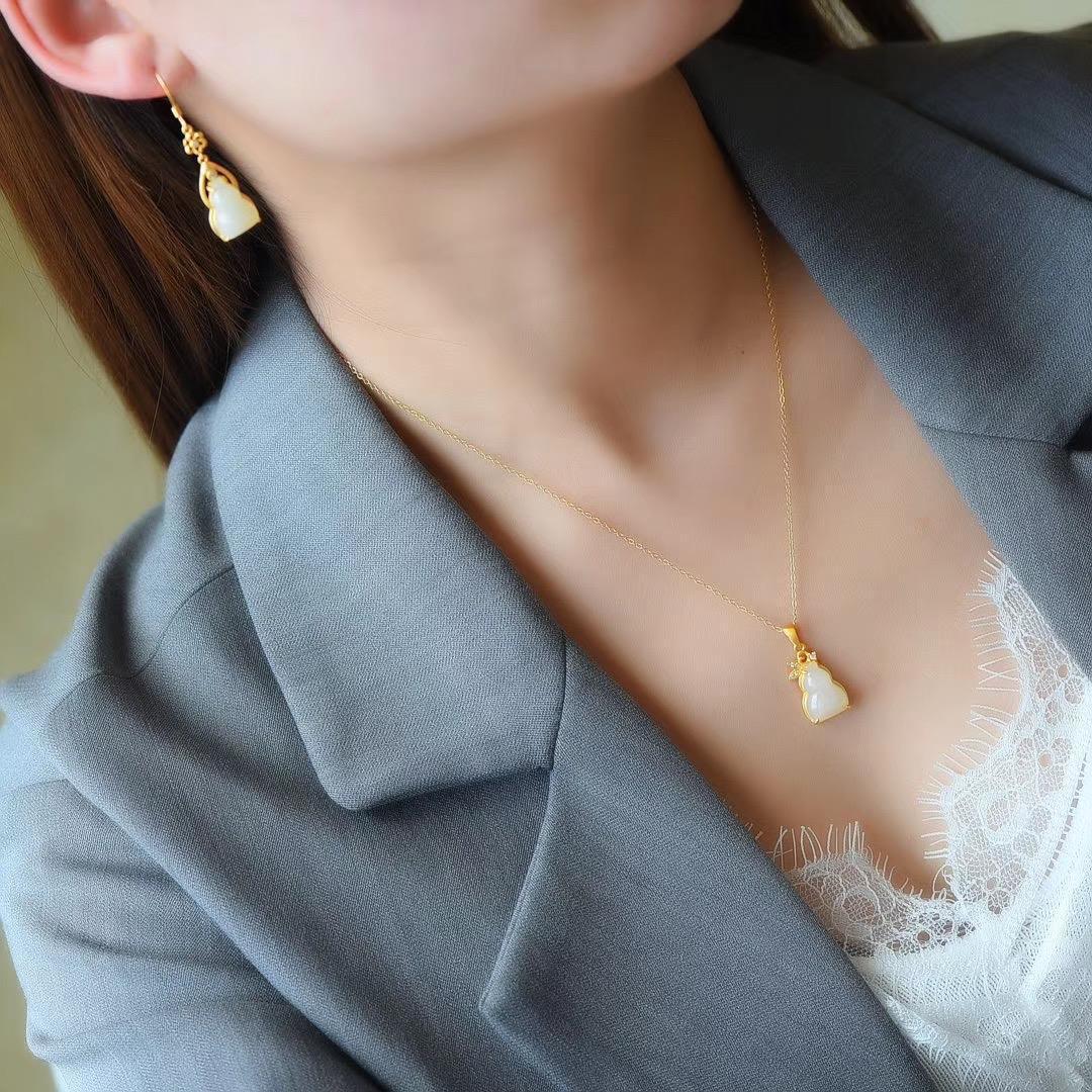 Romanttinen Kaulakoru erityisiin hetkiin