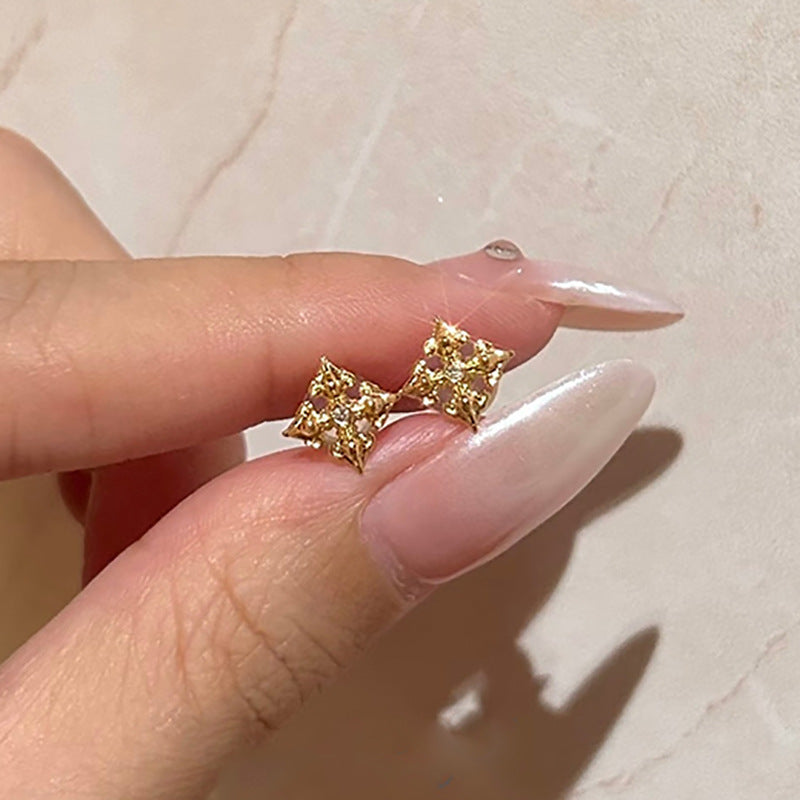 Hurmaava Koru jokaiseen tilaisuuteen