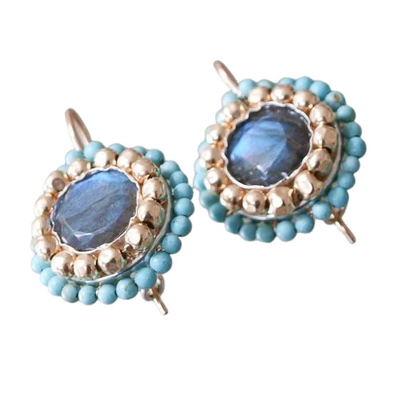 Romanttinen Sormus erityisiin hetkiin