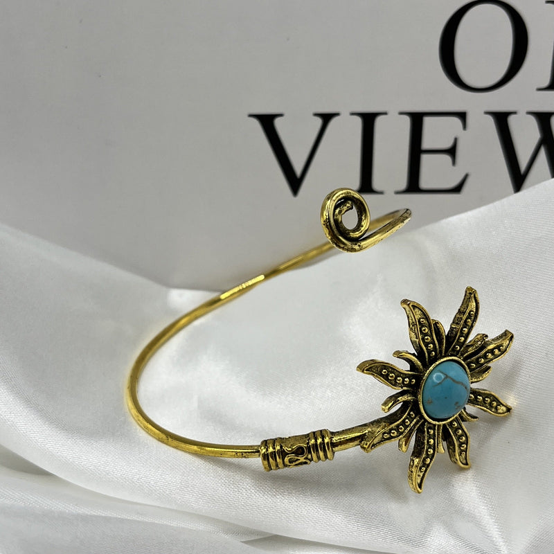 Elegantti Koru jokaiseen tilaisuuteen