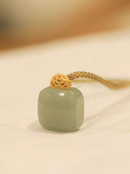 Hurmaava Kulta Kaulakoru jokaiseen tilaisuuteen