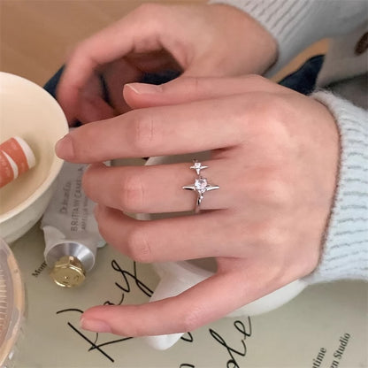 Klassinen Sormus ajattomalla viehätyksellä