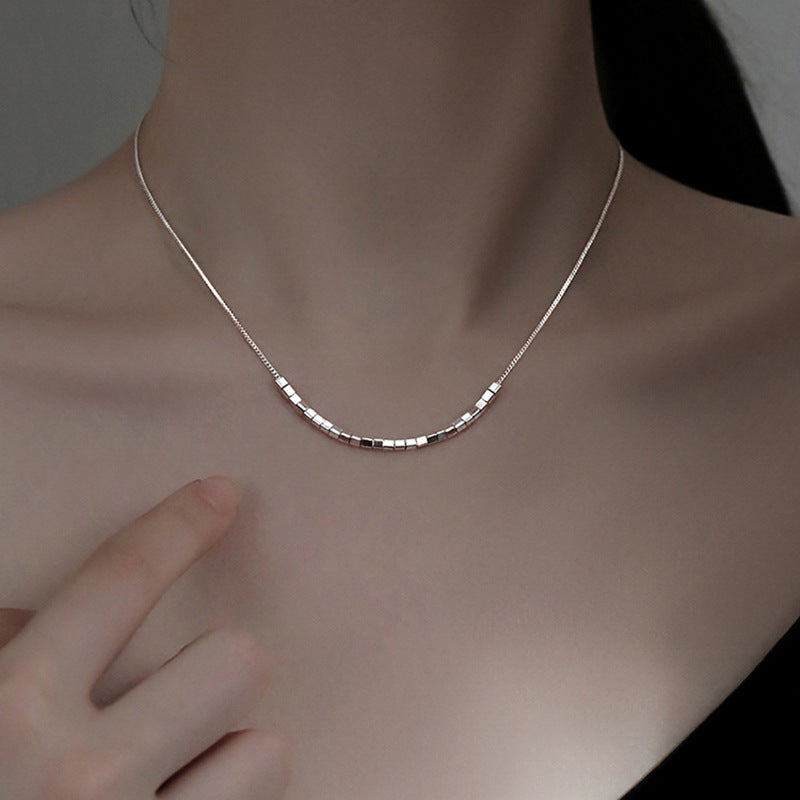 Herkkä käsityö Koru