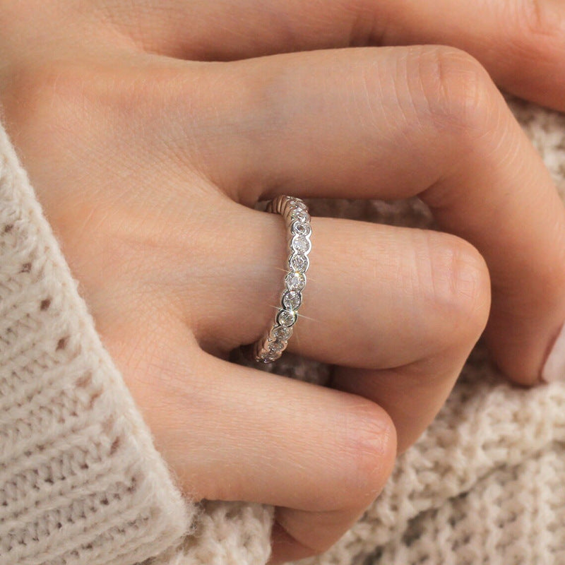 Elegantti Sormus jokaiseen tilaisuuteen