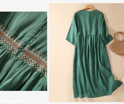 Beautifully Crafted Dress in a Classic Style