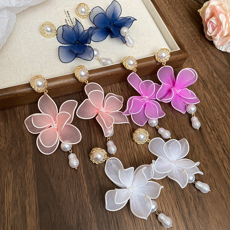 Herkkä käsityö Helmi Korvarengas