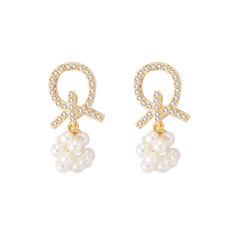 Hurmaava Hopea Korvarengas jokaiseen tilaisuuteen