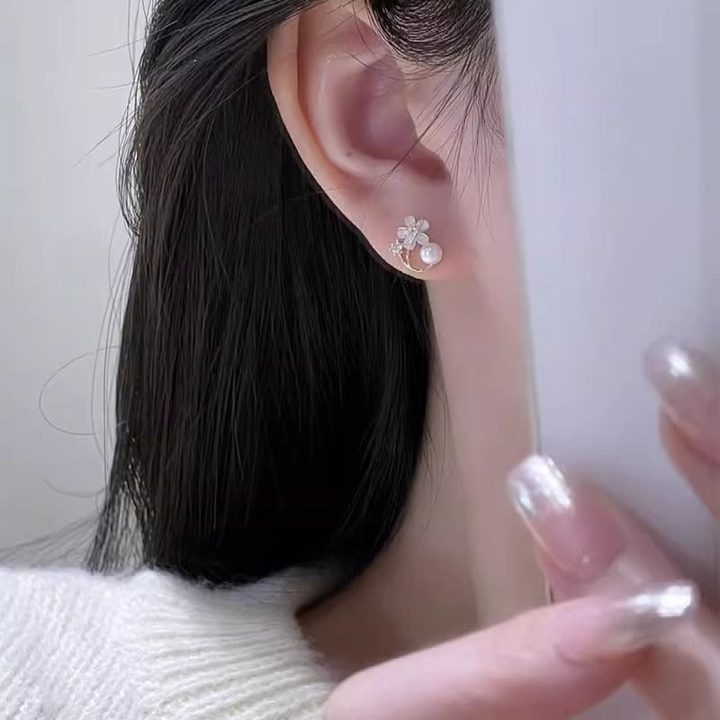 Kaunis Helmi Korvarengas ainutlaatuisella tyylillä