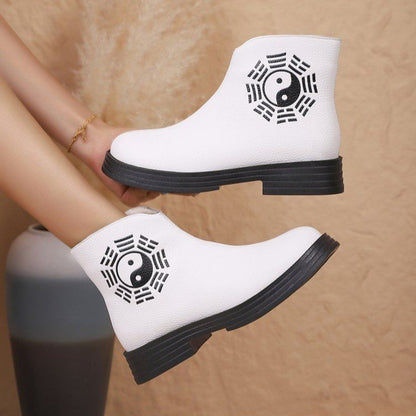 Kauniisti Valmistetut Ortopediset Saappaat