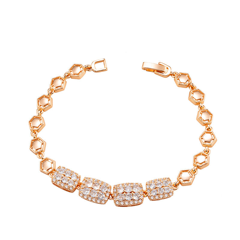 Herkkä käsityö Rannekoru