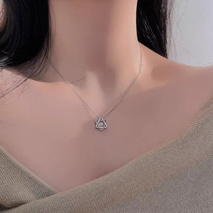 Käsintehty vintage Kaulakoru