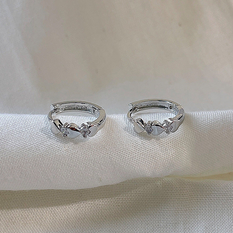 Klassinen Korvarengas ajattomalla viehätyksellä