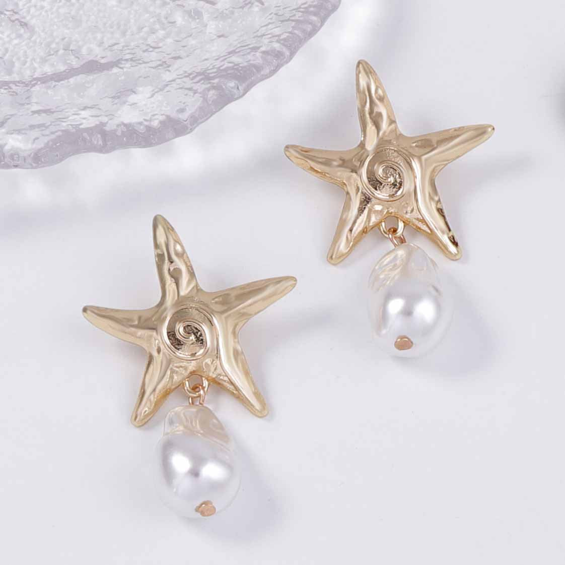 Elegantti Helmi Korvarengas jokaiseen tilaisuuteen