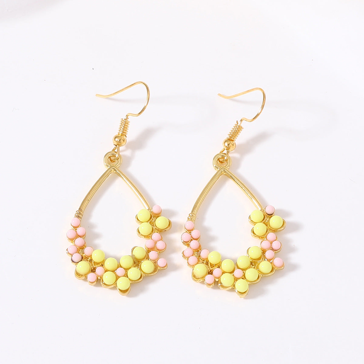 Hurmaava Korvarengas jokaiseen tilaisuuteen