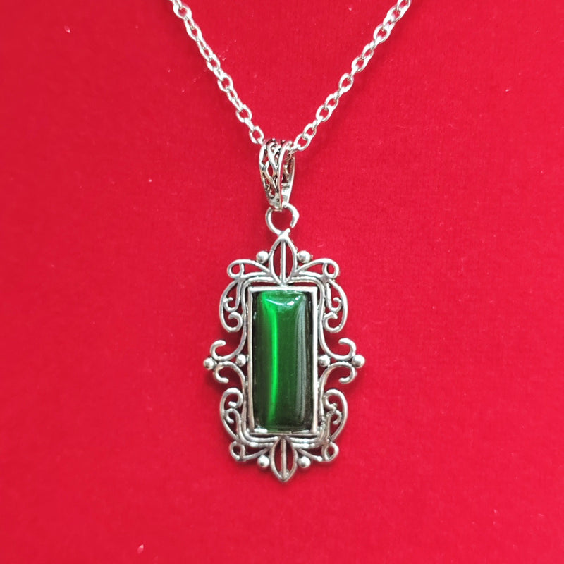 Romanttinen Kaulakoru erityisiin hetkiin