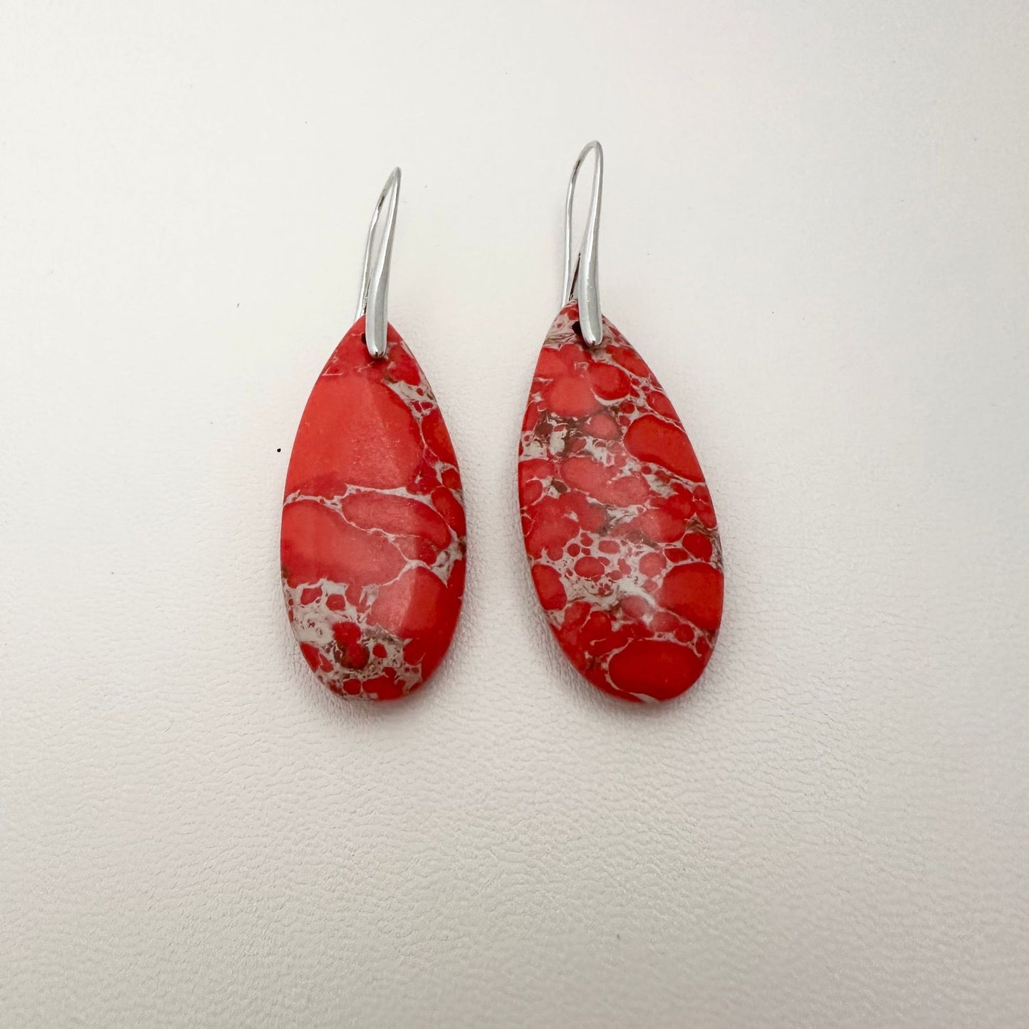 Käsintehty vintage Korvarengas