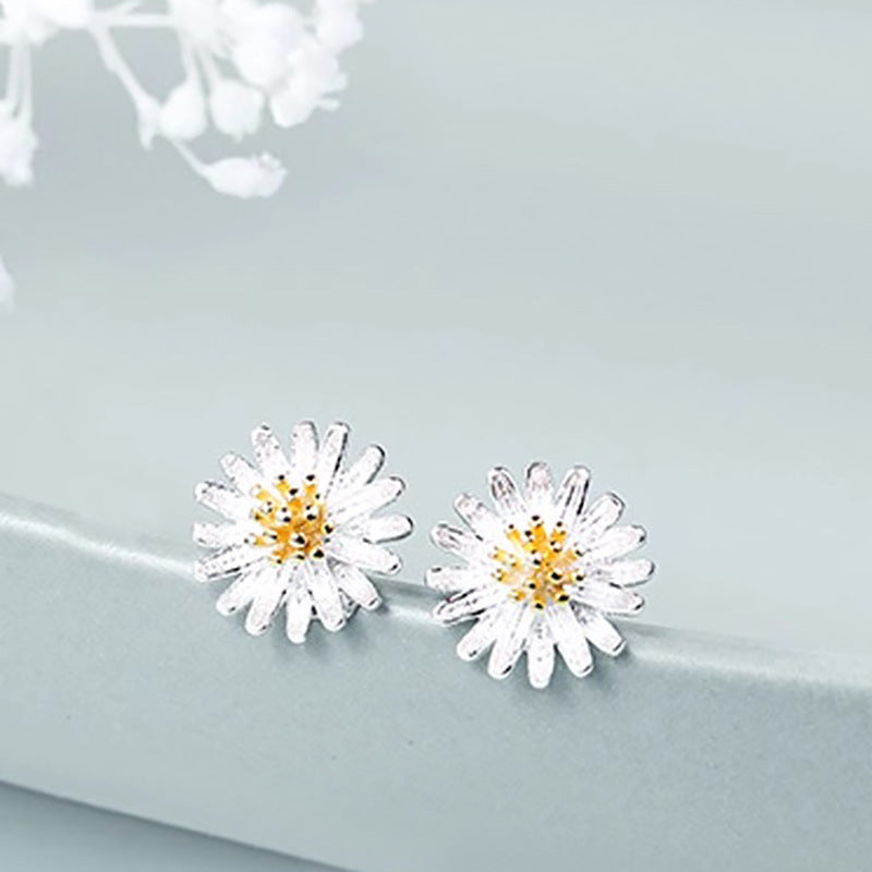 Käsintehty vintage Korvarengas