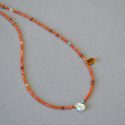 Elegantti Helmi Kaulakoru jokaiseen tilaisuuteen