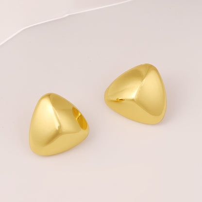 Romanttinen Kulta Korvarengas erityisiin hetkiin