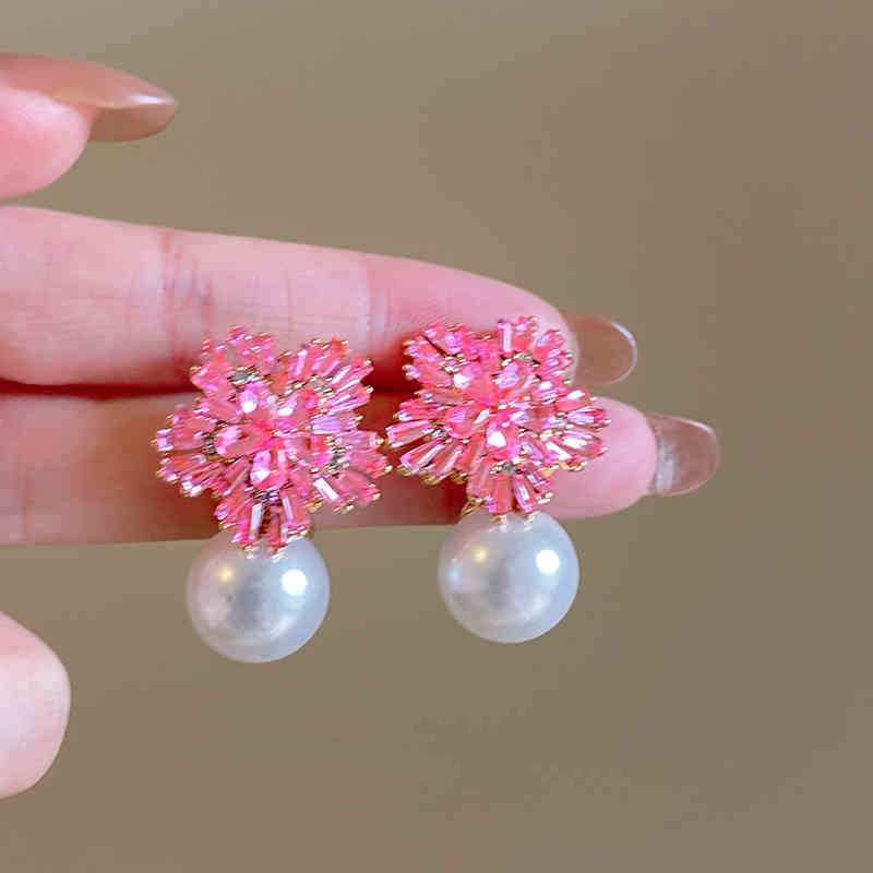 Elegantti Helmi Korvarengas jokaiseen tilaisuuteen