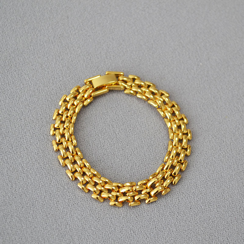 Upea Kulta Rannekoru päivittäiseen käyttöön