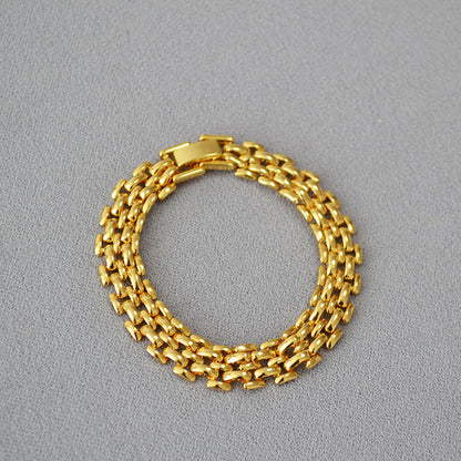 Upea Kulta Rannekoru päivittäiseen käyttöön