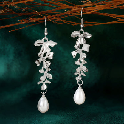 Kaunis Helmi Korvarengas ainutlaatuisella tyylillä