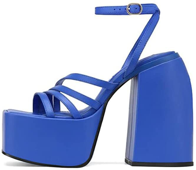 Tyylikkäät Ortopediset Sandaalit Ainutlaatuisella Muotoilulla