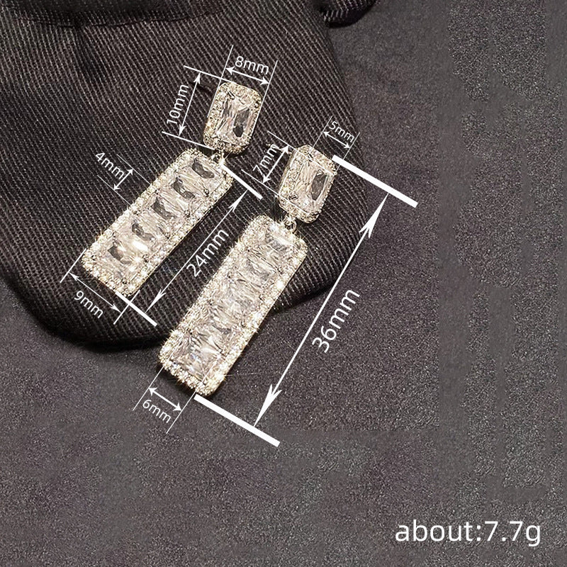 Romanttinen Korvarengas erityisiin hetkiin