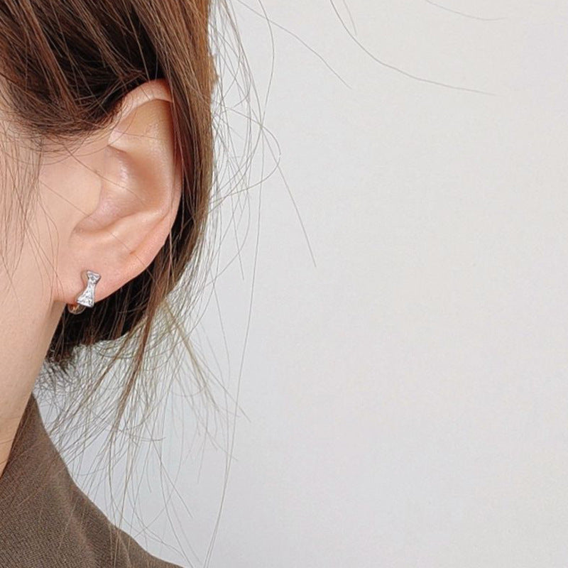 Klassinen Korvarengas ajattomalla viehätyksellä