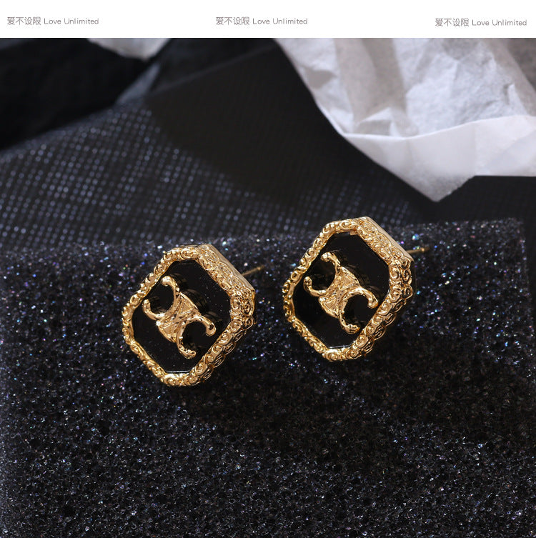 Romanttinen Korvarengas erityisiin hetkiin