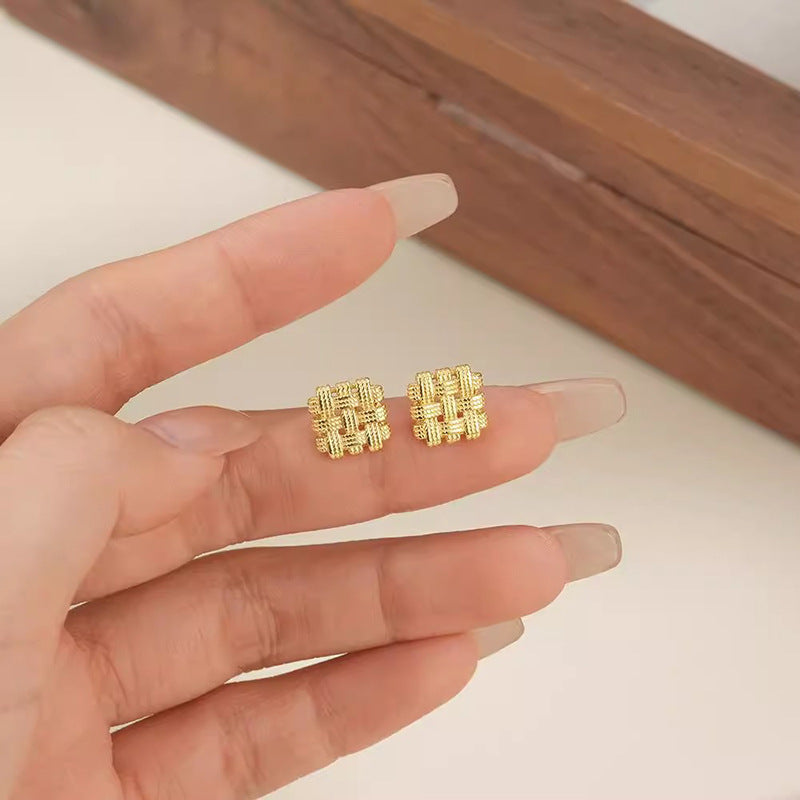 Romanttinen Korvarengas erityisiin hetkiin