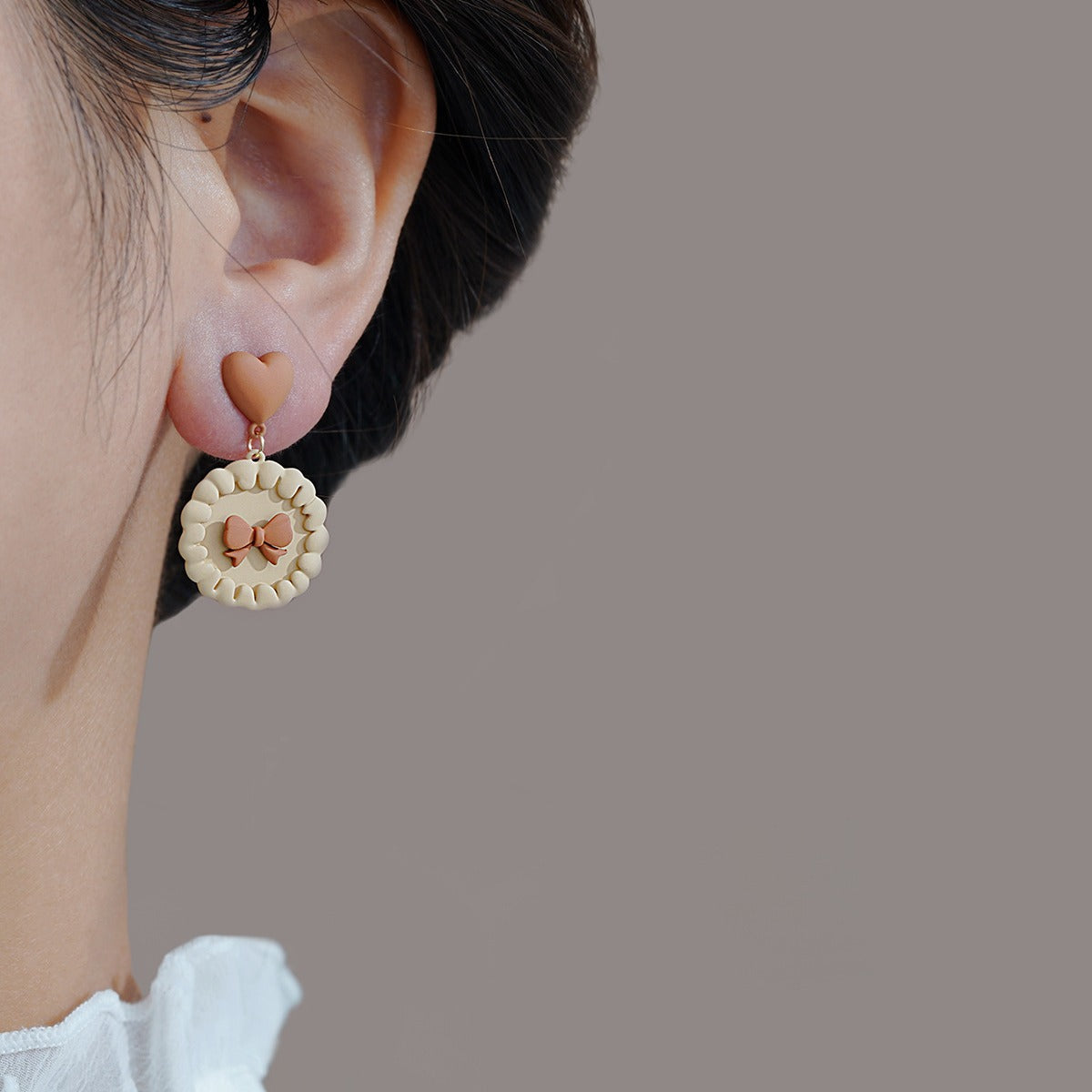 Käsintehty vintage Korvarengas