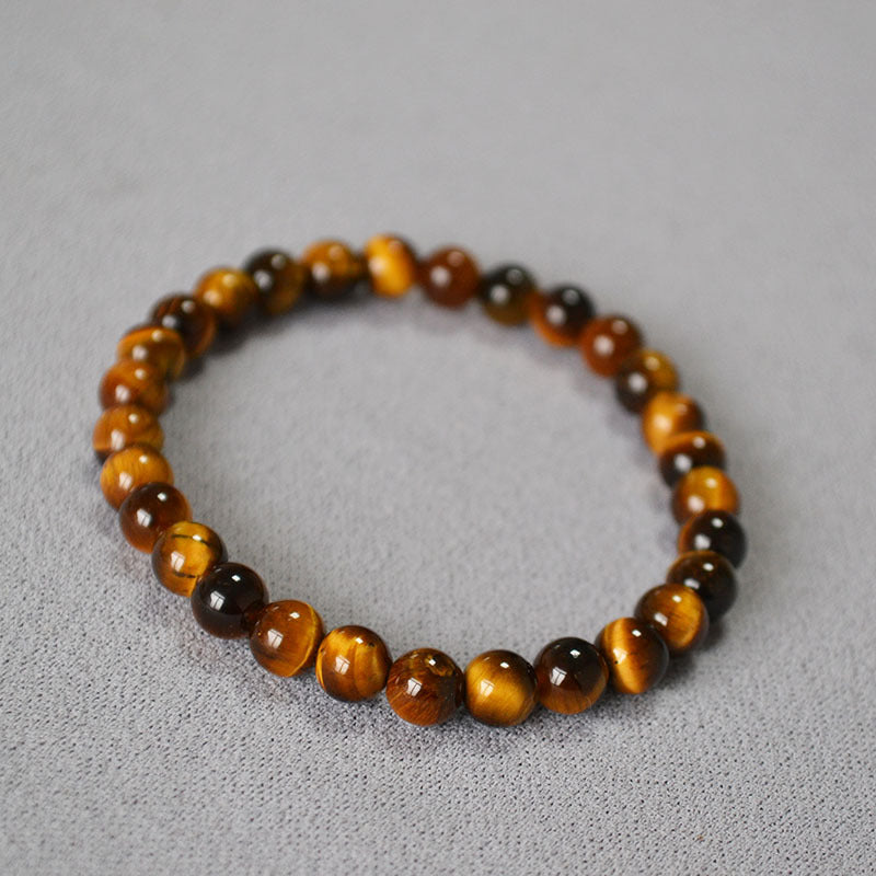 Klassinen Rannekoru ajattomalla viehätyksellä