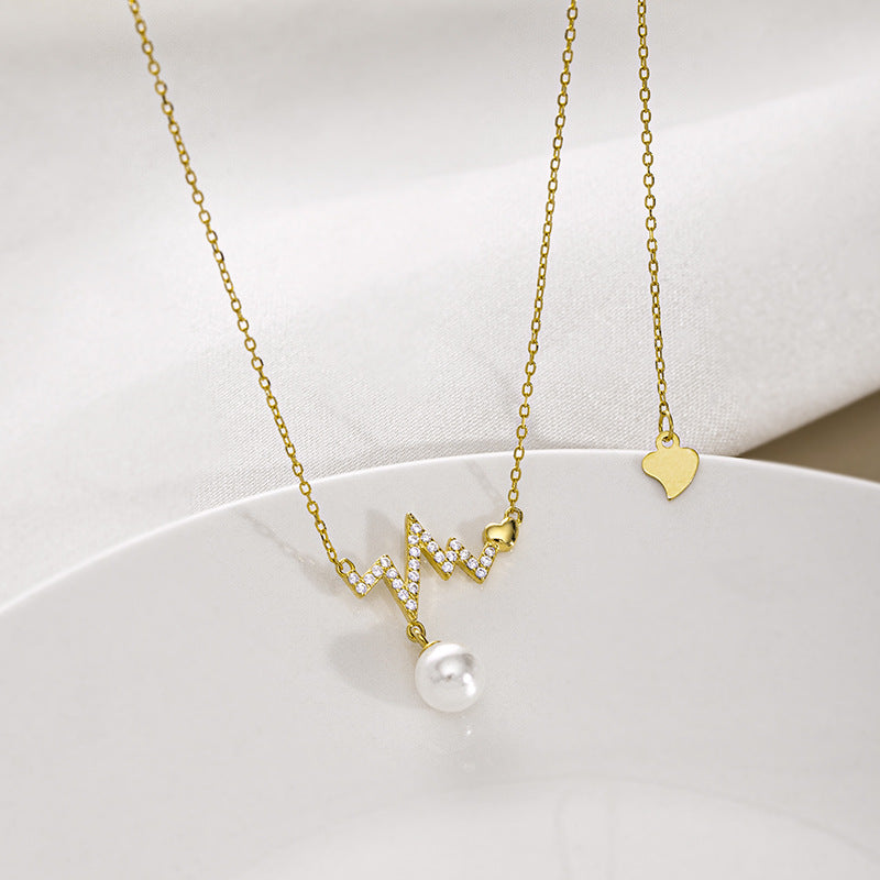 Hurmaava Helmi Kaulakoru jokaiseen tilaisuuteen